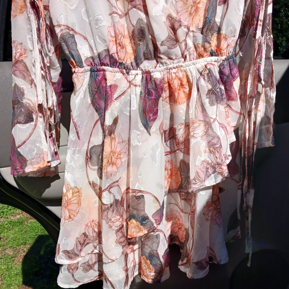 Selfie Leslie Dress - Picture 5 of 13